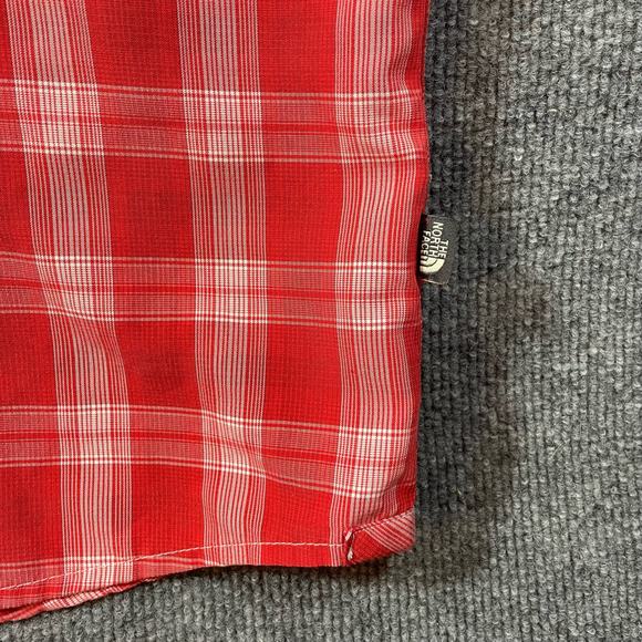 The North Face Button Up Shirt Men's XXL Red Plaid Mesh Breathable Trail Camping - Picture 4 of 12